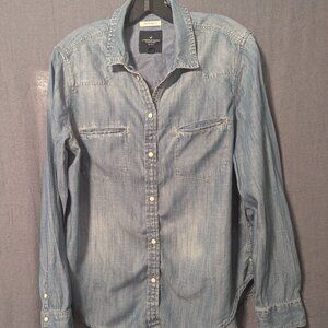 American Eagle Outfitters Denim Blue Button Down Shirt